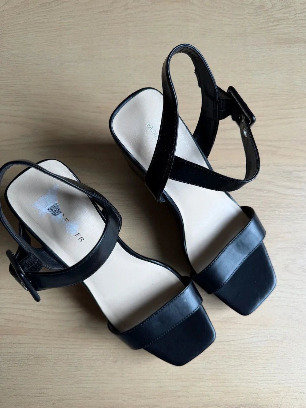 Marc Fisher Black Buckle Strap Wedge Sandals Women's Size 9